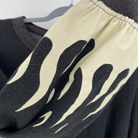 Wildfox Flame Raglan Sleeve Sweatshirt Size Small - Picture 5 of 11